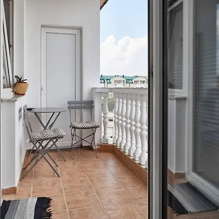 Bright Near Center *